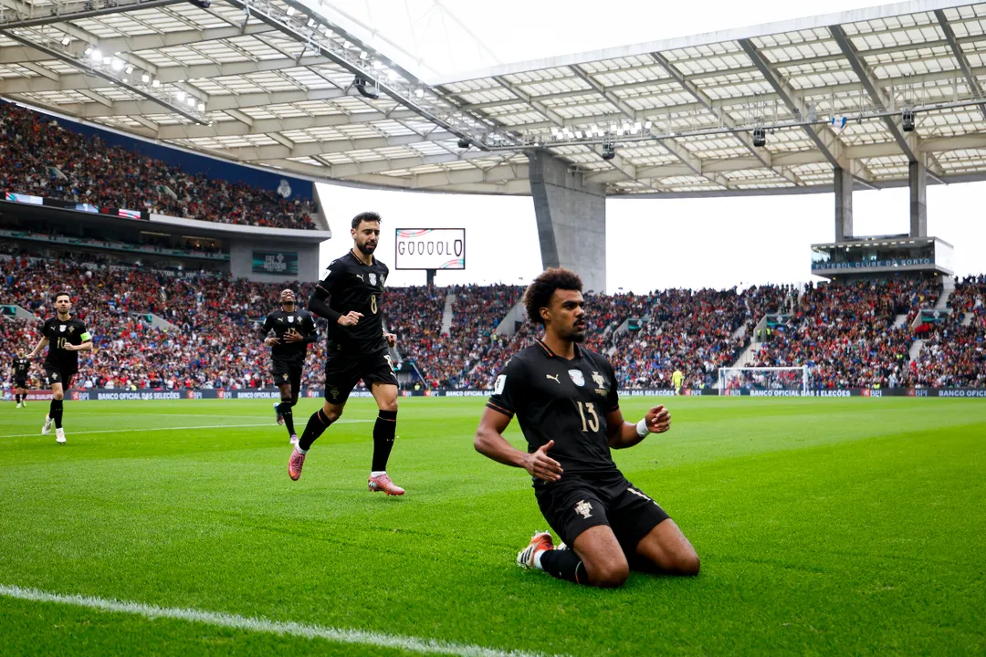 Portugal atropelou a Armênia, sem CR7, e garantiu vaga para a Copa do Mundo