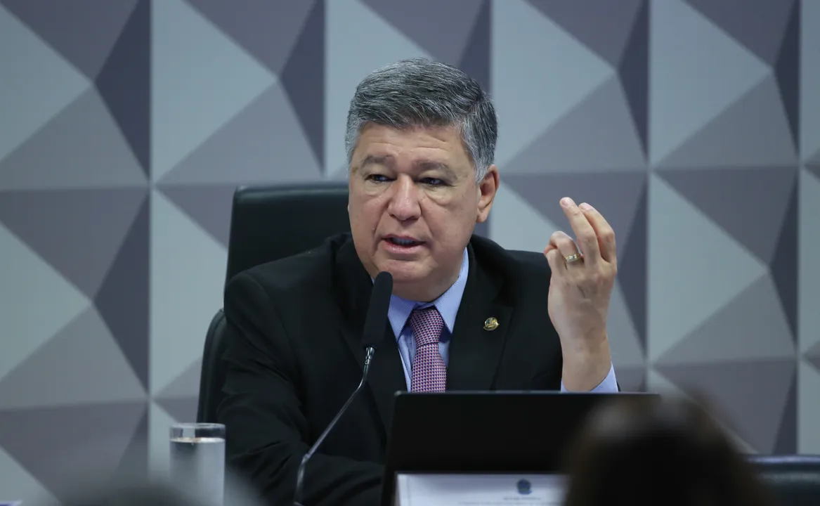 Carlos Viana (Podemos-MG) é presidente da CPMI do INSS