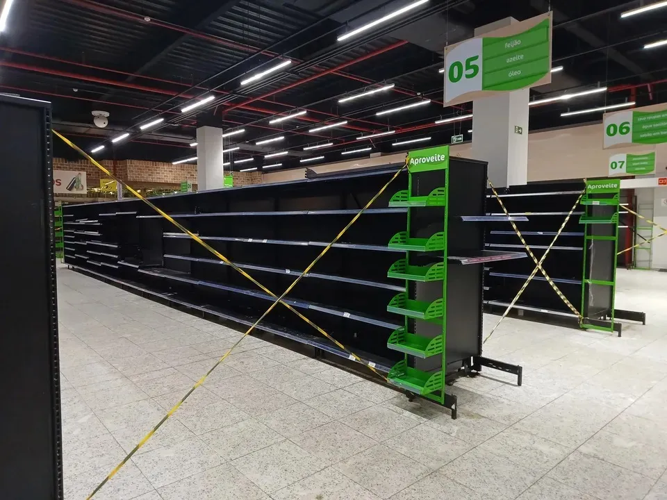 Bompreço fechou em maio deste ano e será substituído por um novo supermercado