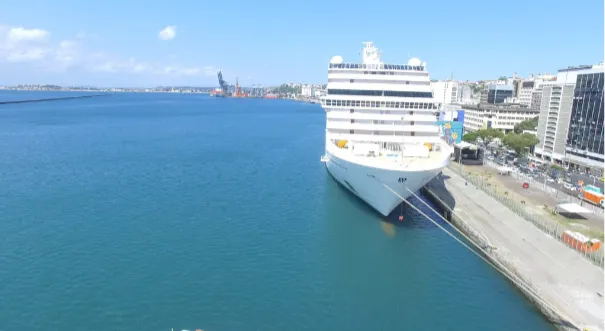 Terminal Marítimo de Salvador abre temporada com cruzeiro de luxo