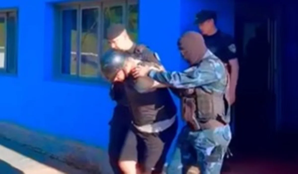 No momento da abordagem, os suspeitos não possuíam documentação migratória válida