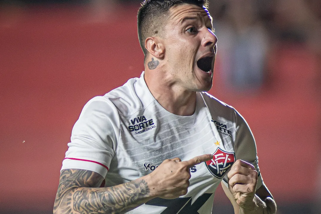 Vitória aumenta chances de permanência na Série A, aponta UFMG