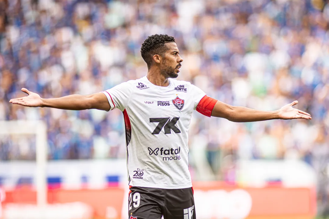 Willian Oliveira, volante do Vitória