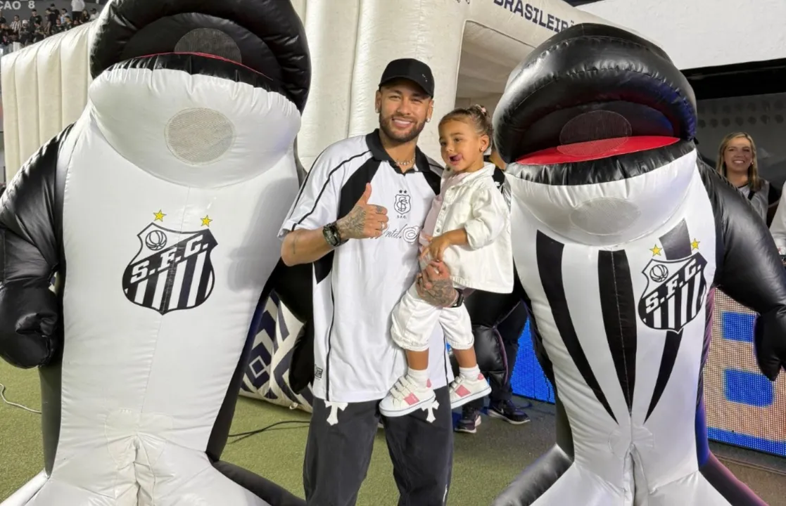 Neymar e Mavie