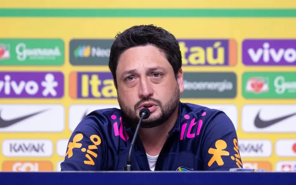 Arthur Elias, técnico da Seleção Brasileira Feminina