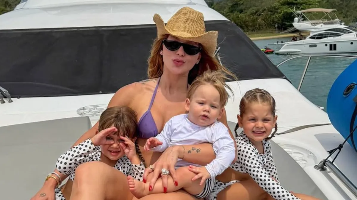 Virginia Fonseca e filhos