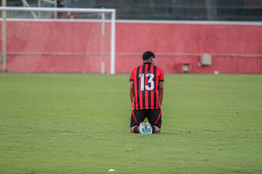 Leãozinho foi superado pelo placar de 4 a 1 na disputa de pênaltis