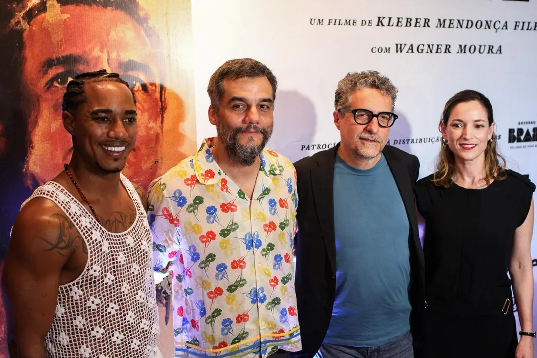 Wagner Moura e Kleber Mendonça lançam filme