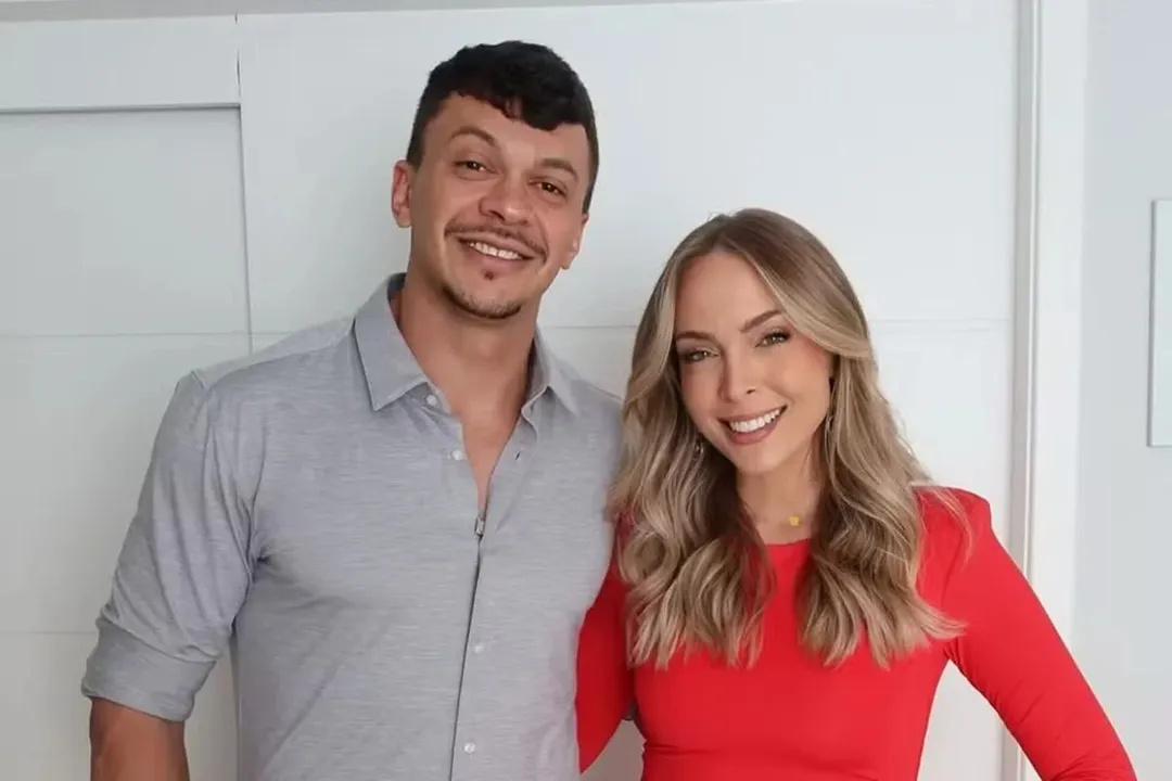 Júlio Cocielo e Tata Estaniecki