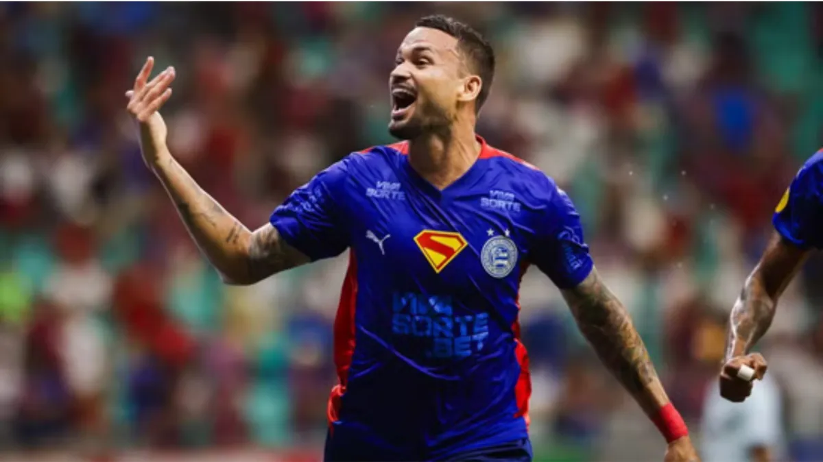 Willian José pelo Bahia