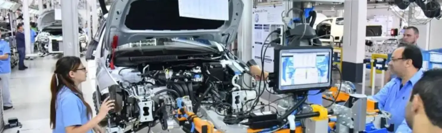 Com mais de 560.000 funcionários ao redor do mundo, as advertências e demissões afetaram  apenas 0,5% da força de trabalho