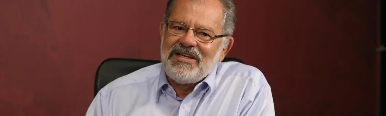 Ex-deputado sobe o tom contra  José Eduardo