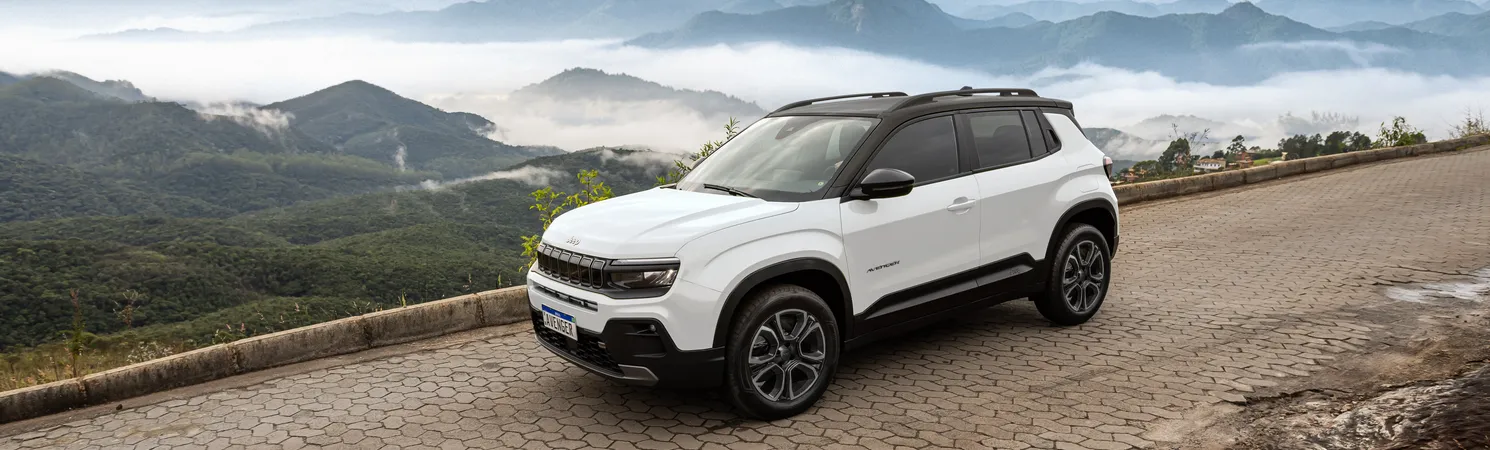 Jeep Avenger reforça o lineup da marca no Brasil em 2026