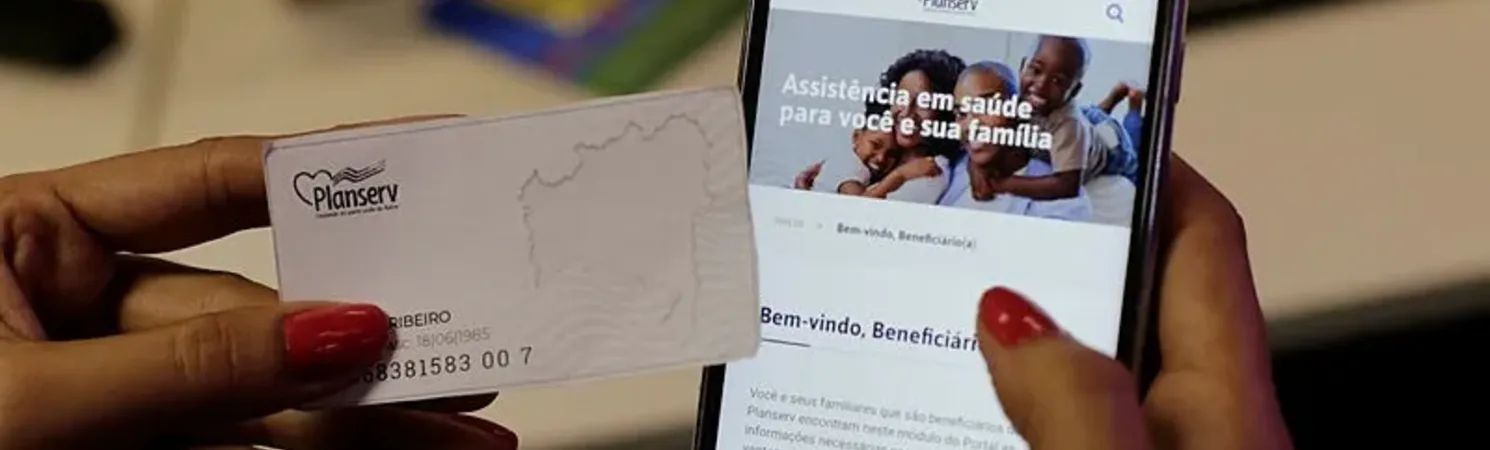 Cartão plano de saúde Planserv.