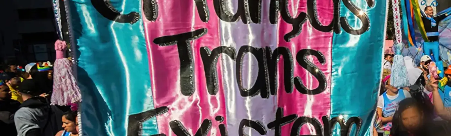 Projeto define que a proibição abrangeria todos os espaços de convivência e circulação de público