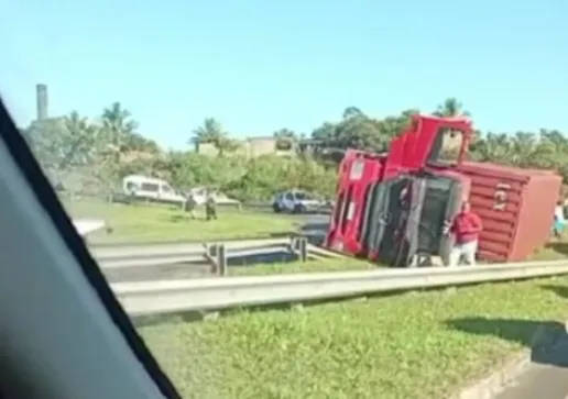 Rui Costa afirmou que obras como a duplicação da BR 116 ajudam a reduzir o custo Brasil