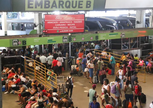 Música se junta aos memes e comentários divertidos que tomaram conta das redes