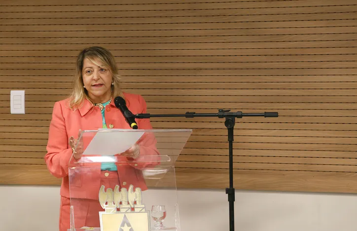 SALVADOR / MASSA / Quatro desembargadores se inscreveram como candidatos a substituir a desembargadora Cynthia Resende na presidência do TJBA