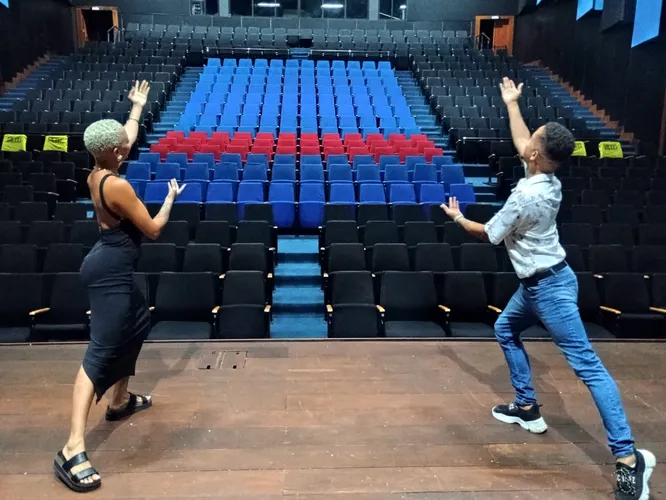 Imagem ilustrativa de teatro em Salvador