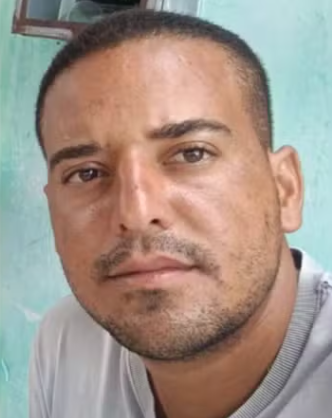 Homem passa mal e morre em enterro de irmão assassinado