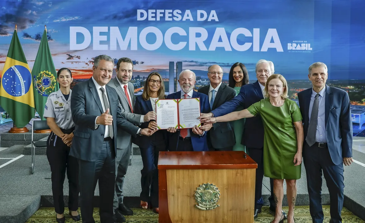 Presidente Lula (PT) oficializou veto a PL da Dosimetria em ato do 8 de Janeiro em Brasília