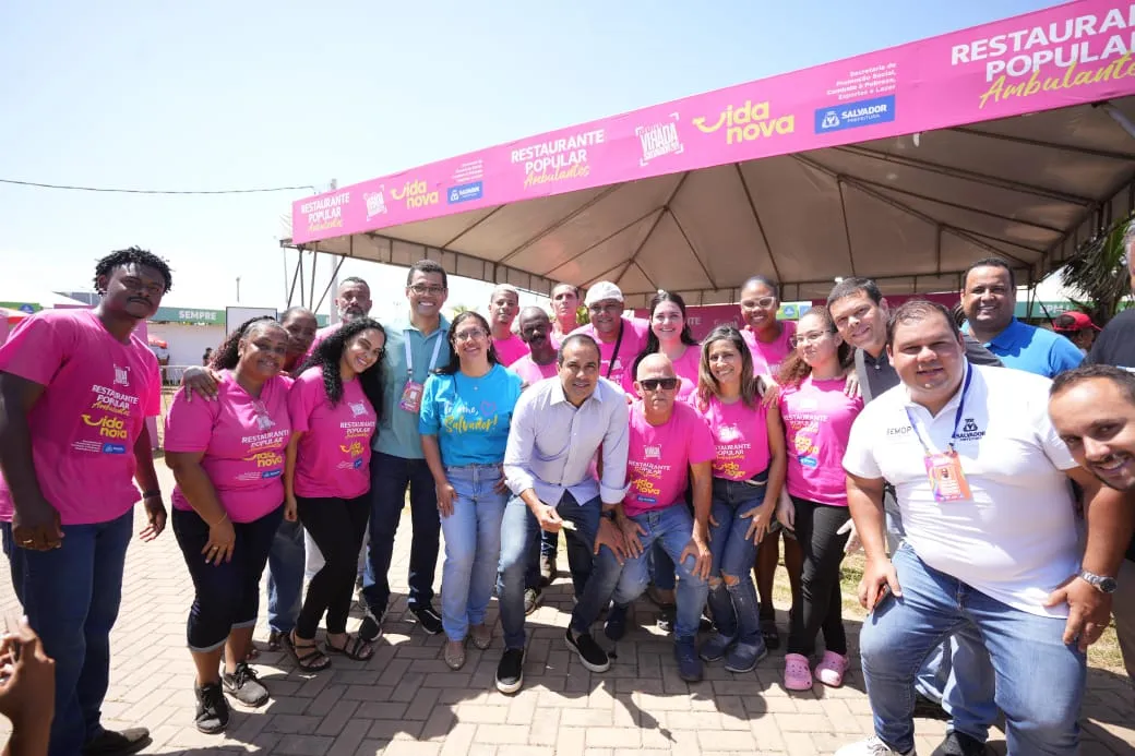 Bruno Reis implementa reustarantes populares e transporte gratúito para vendedores ambulantes no Carnaval de 2026