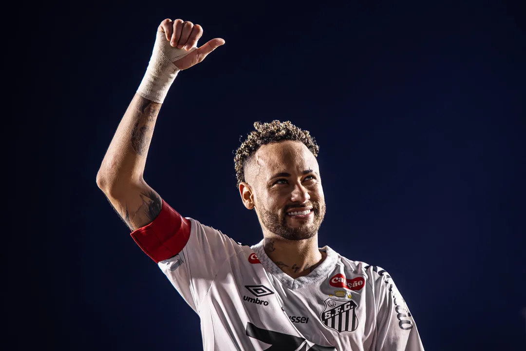 Ancelotti põe em dúvida Neymar na Copa: “Precisa estar 100%”