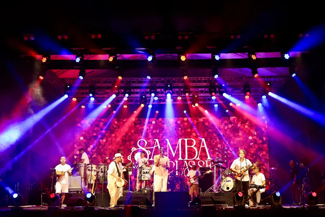 Encontro de gerações marca a abertura da turnê 2026 da Marrom em Salvador