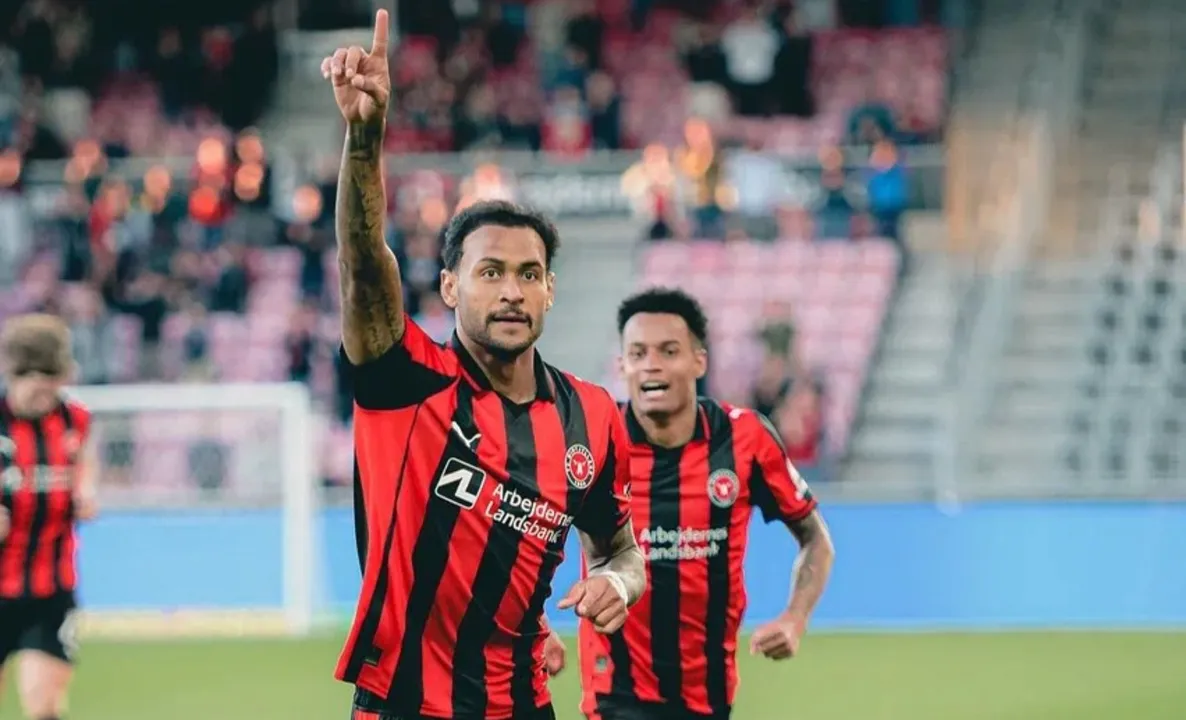 Junior Brumado em campo na Dinamarca