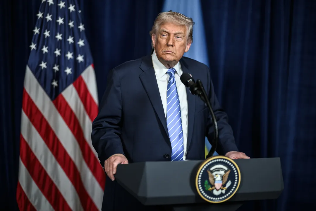 President Donald Trump participates in a joint press conference alongside Ukranian President Volodymyr Zelensky at Mar-a-Lago in Palm Beach, Florida, December 28, 2025. (Official White House Photo by Daniel Torok)
