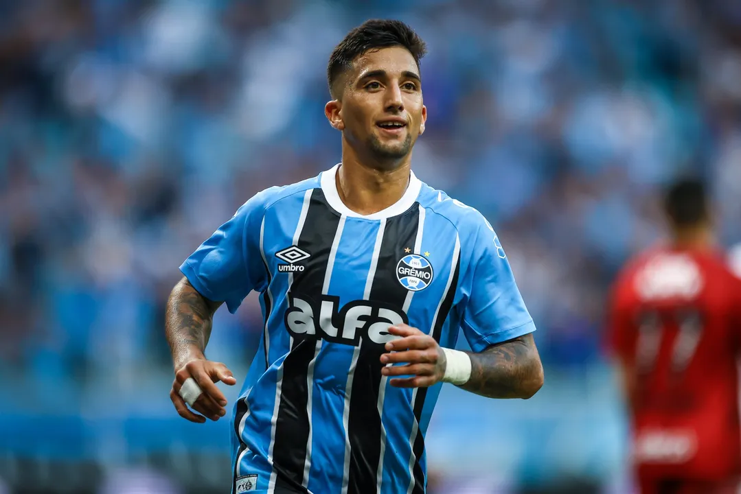 Cristian Olivera, meia-atacante que pertence ao Grêmio