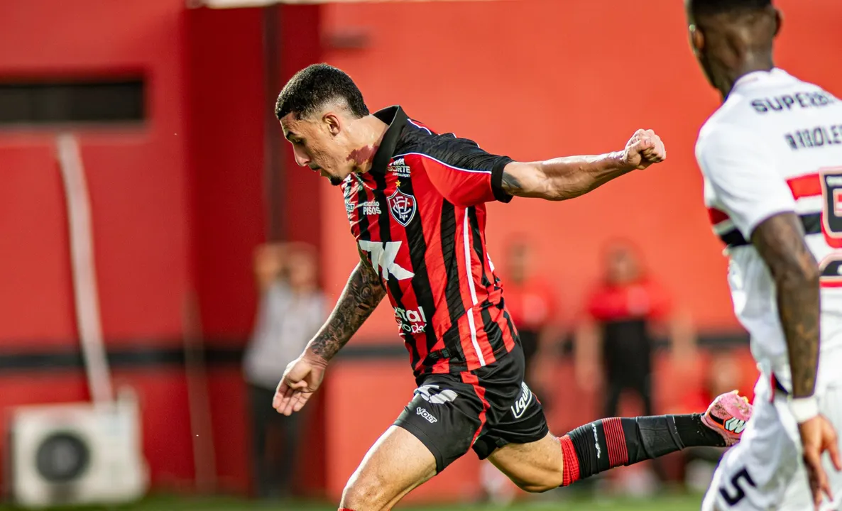 Imagem ilustrativa da imagem Baralhas desabafa após gol decisivo e revela planos para 2026