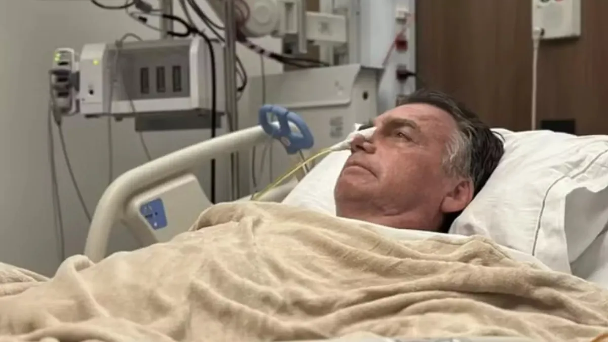 Bolsonaro se recupera de cirurgia