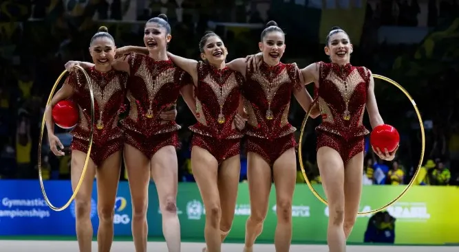 Imagem ilustrativa da imagem CBG convoca seleção brasileira de ginástica rítmica para 2026