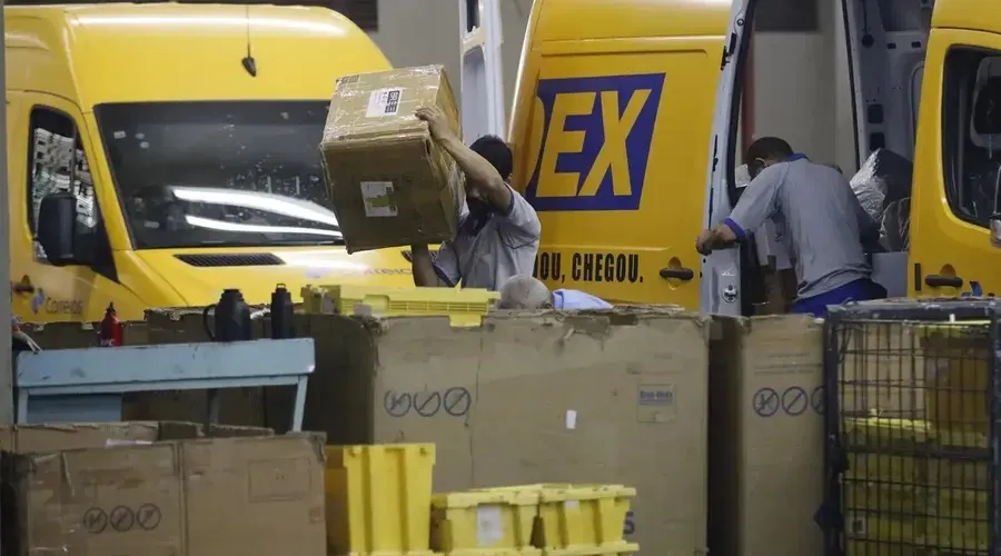 Correios podem entrar greve nos próximos dias