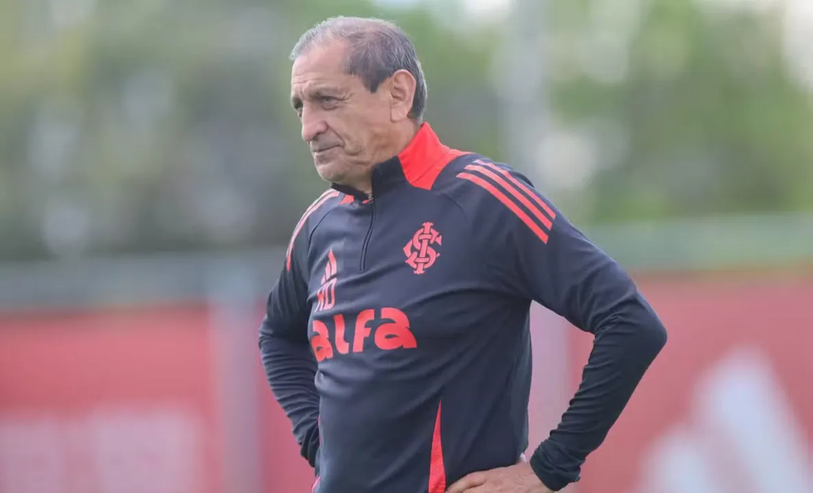 Ramón Diaz não é mais o técnico do Internacional