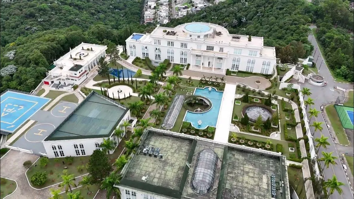 Imagem ilustrativa da imagem Conheça a apresentadora famosa dona da maior mansão do Brasil de R$1 bilhão