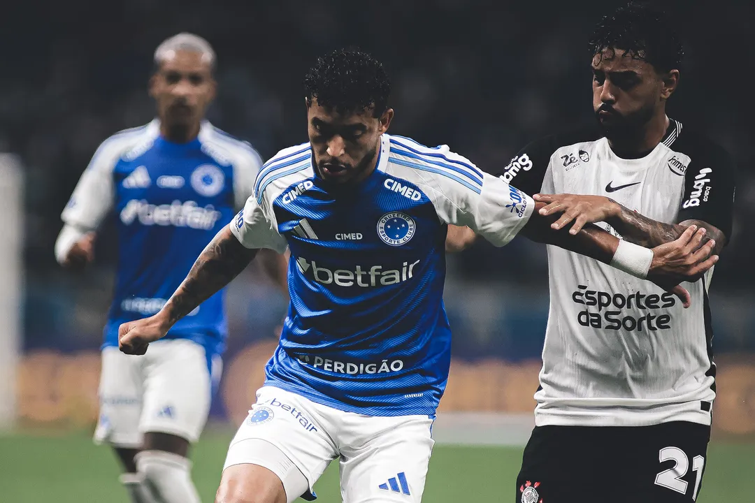 Corinthians abre vantagem na ida e coloca o Cruzeiro em situação delicada
