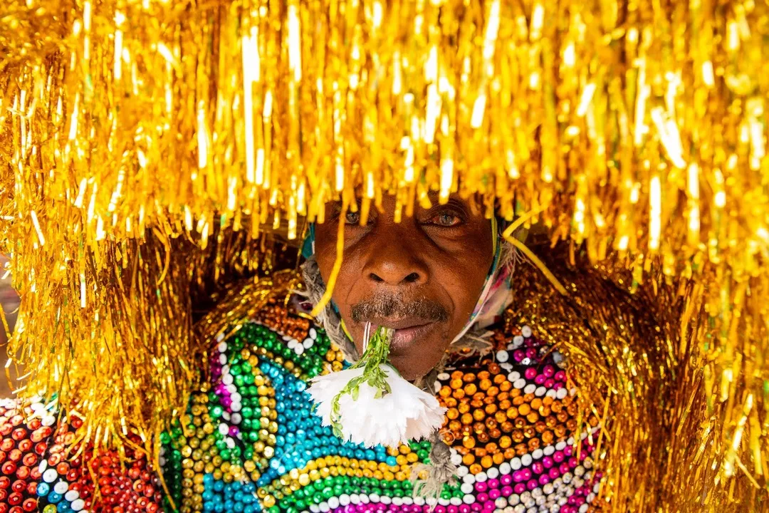 Exposição “Bloco do Prazer” celebra arte nordestina e ancestralidade no MAC-CE