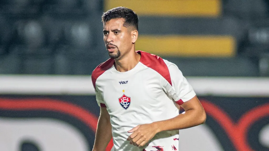 Ricardo Ryller não é mais jogador do Vitória