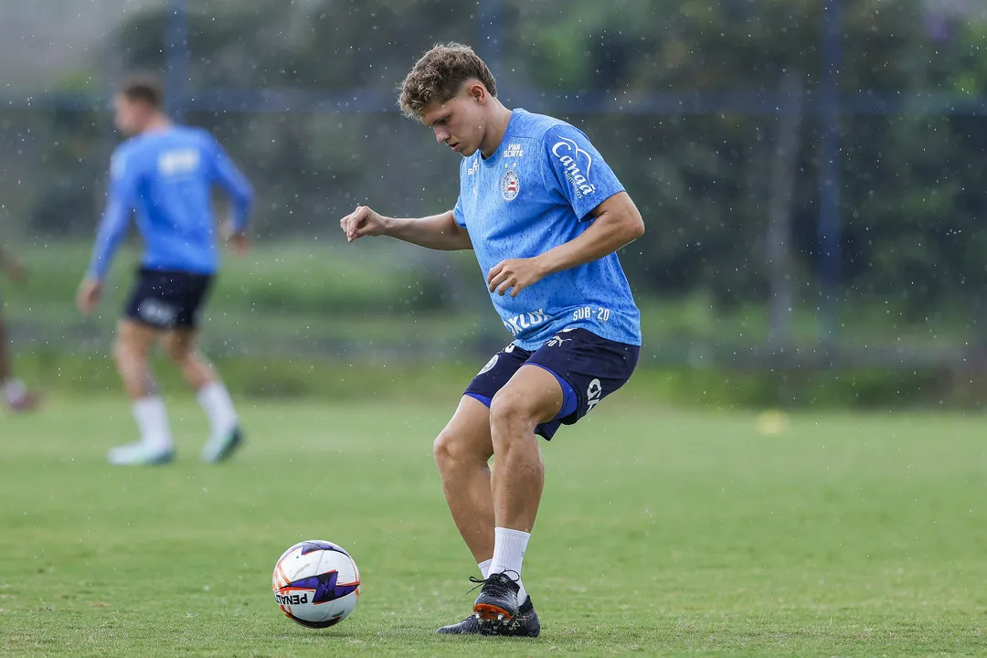 Dell em treino do Bahia