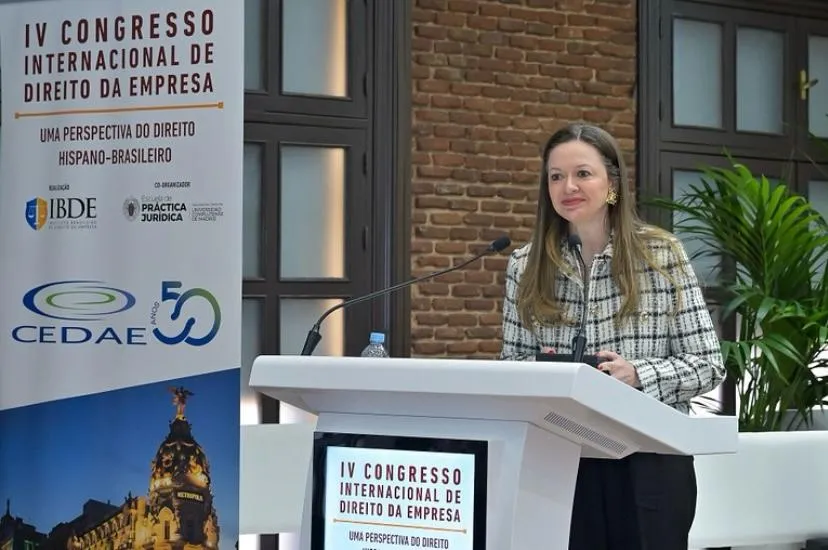 Gestão Sustentável da Ilha dos Frades Ganha Destaque Internacional em Madrid com Isabela Suarez