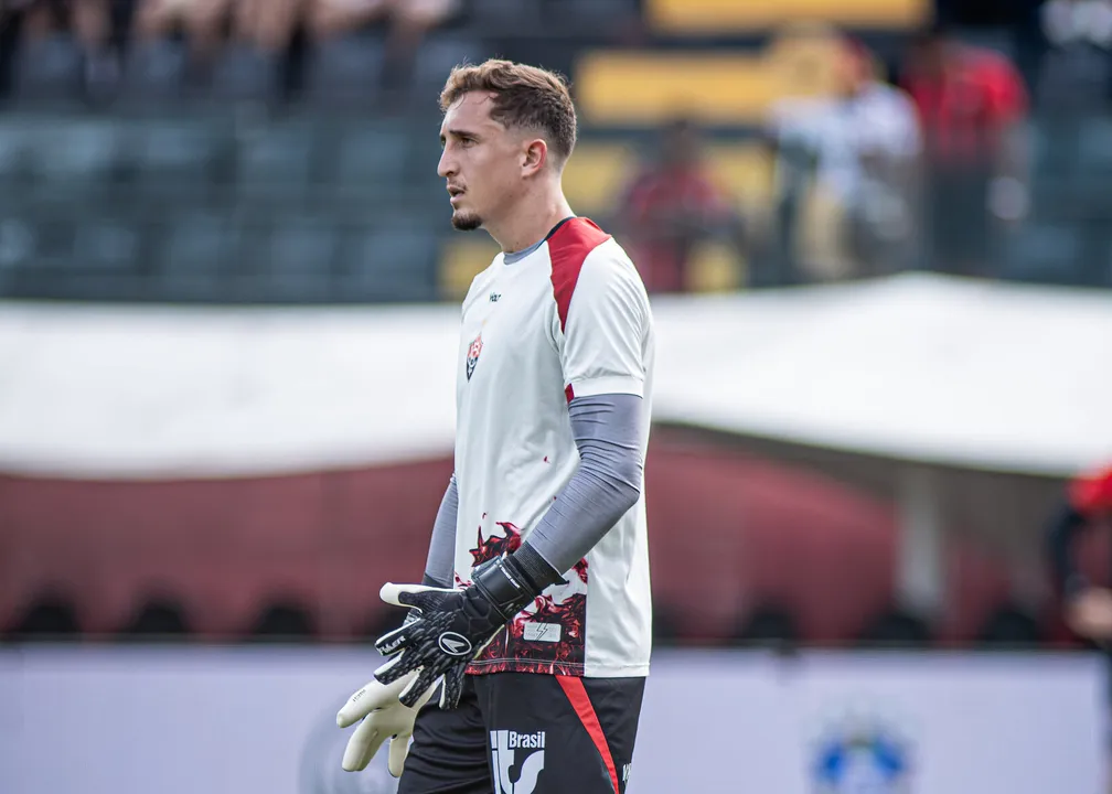 Thiago Couto, goleiro do Vitória