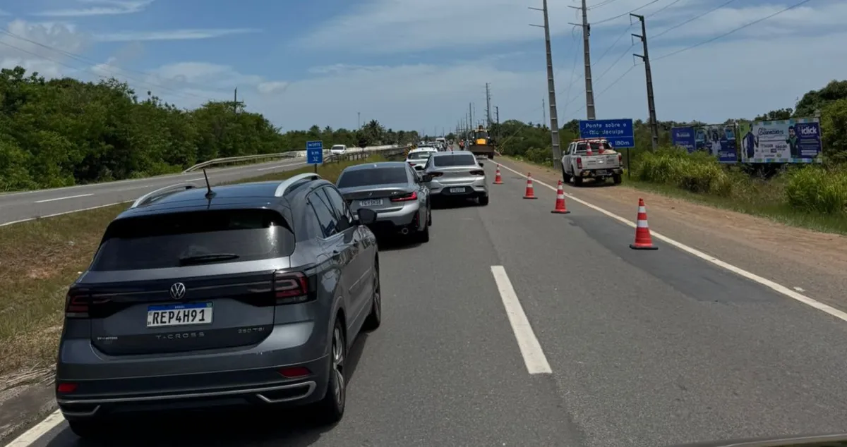 Linha Verde registrou engarrafamento neste sábado, 6.