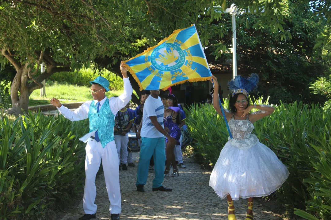 Unidos de Itapuã escolhe enredo em festival gratuito