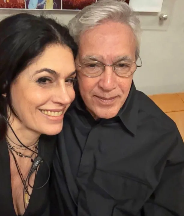 Lavigne utilizou as plataformas digitais para ironizar o boicote promovido por grupos de oposição ao governo