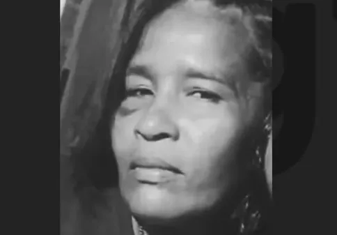 Imagem ilustrativa da imagem Ex-companheiro é preso suspeito de matar mulher a tiros dentro de bar