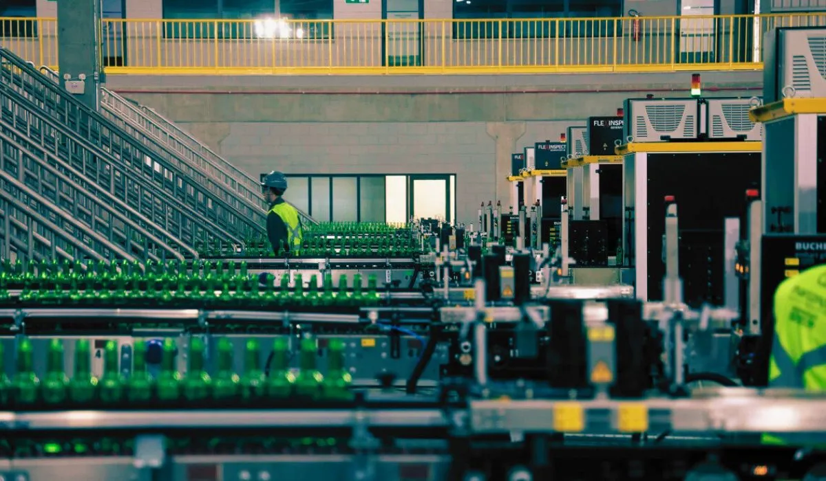 Unidade produzirá garrafas verdes destinadas a rótulos como Stella Artois