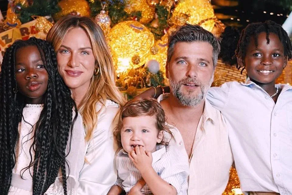 Família de Giovanna Ewbank e Bruno Gagliasso