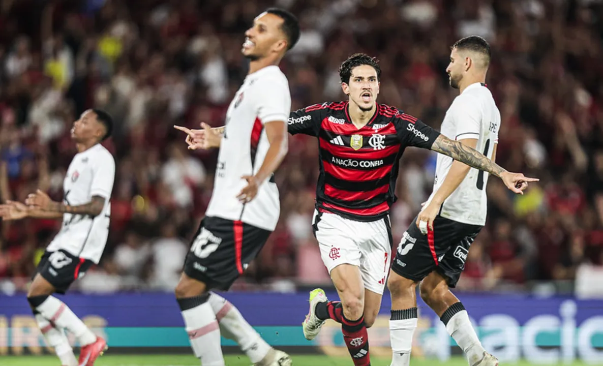 Premiação Bola de Prata elegeu o golaço de Pedro como o mais bonito da temporada